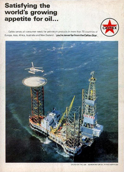 Texaco Chevron Caltex North Sea oil platform & helicopter photo 
