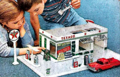 Texaco Service Station 