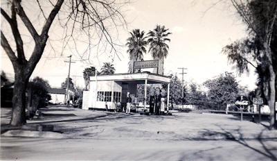 Pollly North Hollywood Gas Station Gulf Oil Company